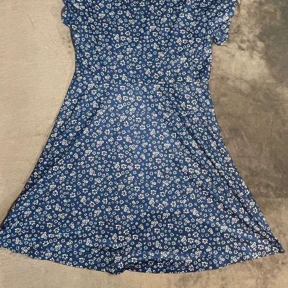 Floral Blue Dress - Picture 2 of 2